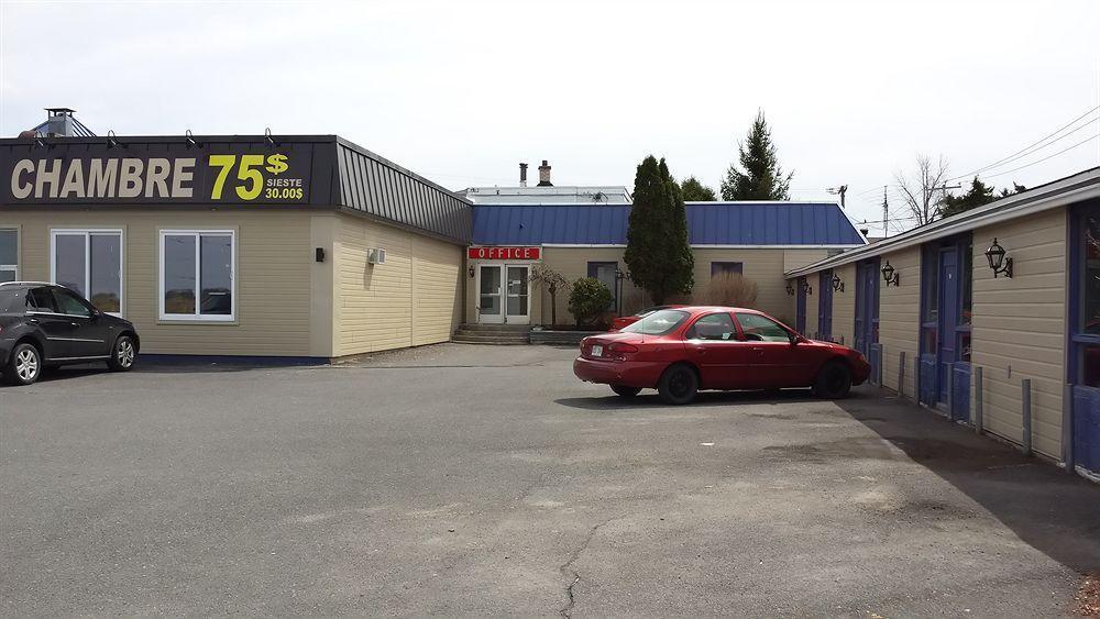 Motel Iberville Saint-Jean-sur-Richelieu Extérieur photo