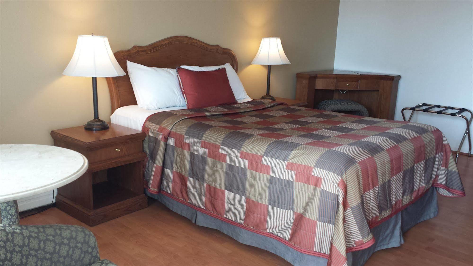 Motel Iberville Saint-Jean-sur-Richelieu Extérieur photo